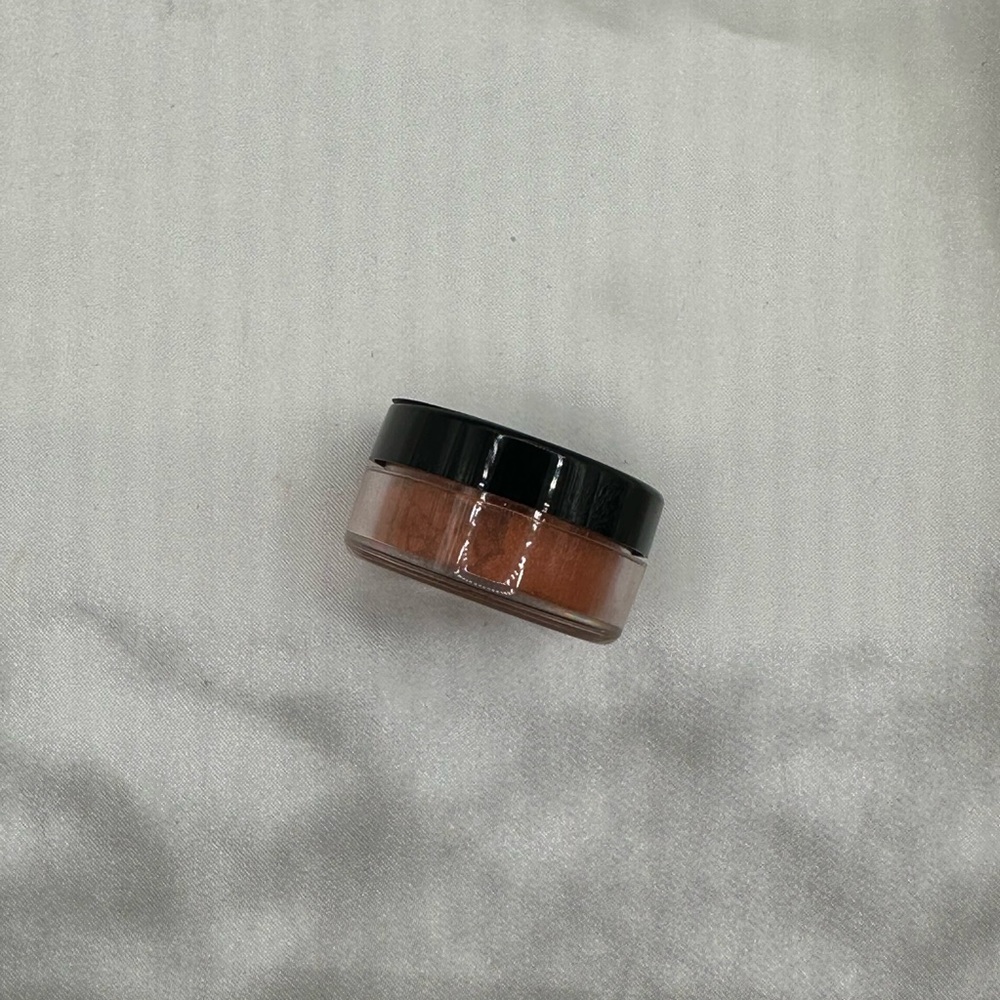 Concrete Minerals Mineral Eyeshadow - Napalm